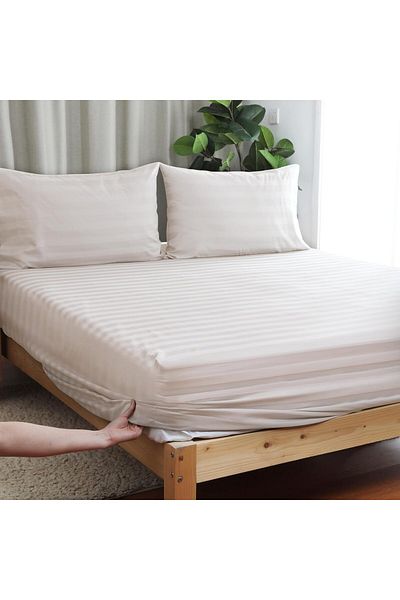 Soft Colours طقم ملاءة مطاطية من الساتان المخطط + غطاء وسادة مزدوج - مفرد