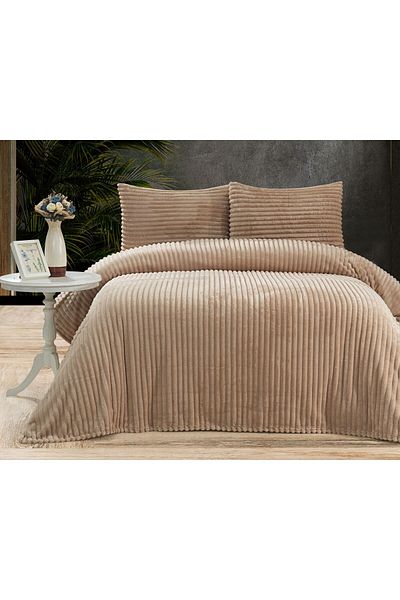 Homeilla Double Puffy Striped Blanket and Bedspread Set