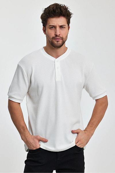 Rodi Jeans Men's Off-White Buttoned Front Crew Neck Relaxed Fit Honeycomb Woven T-shirt