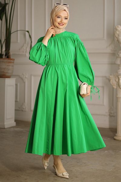 Gizce Leong Green Dress
