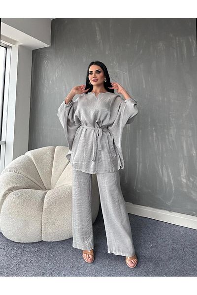 MAY MARA بدلة نسائية مكونة من قطعتين برقبة مطرزة بالأحجار مع بنطلون تونيك