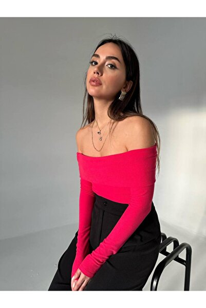 Noa Noa Μπλούζα με κολάρο Madonna