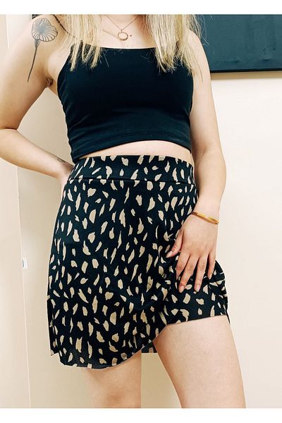 SUHIS FUSTA SHORT CU MODEL Dalmatian NEGRU