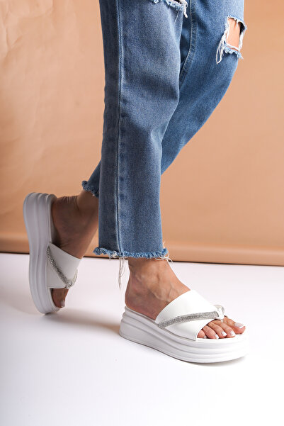 SEEM & BE Maria High-Sole Flip Flops with Shiny Stone Detail