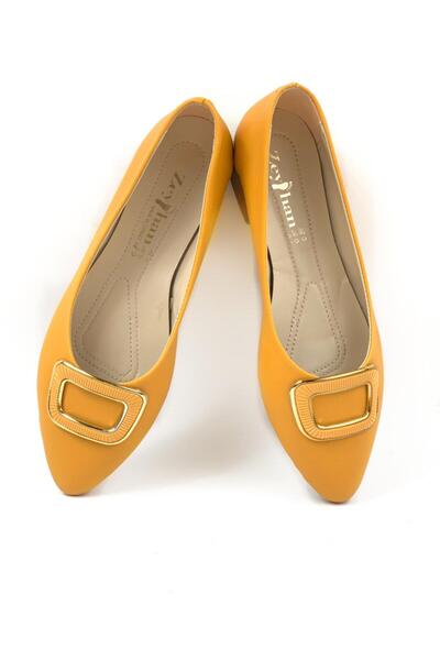 bescobel Women's Mustard Cenns Buckle Detailed Ballerinas