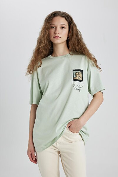 DeFacto Botticelli Oversize Crew Neck Back Print Tričko s krátkým rukávem C3777Ax24Sm