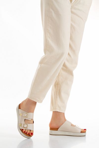 Melacomfort Comfort γυναικείες παντόφλες με αγκράφα Fuspet Beige