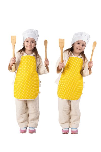 Morlay 2 Pieces of 2-8 Years Old Children's Bib for Activities, Suitable for Kindergarten and Nursery, and liquid-proof