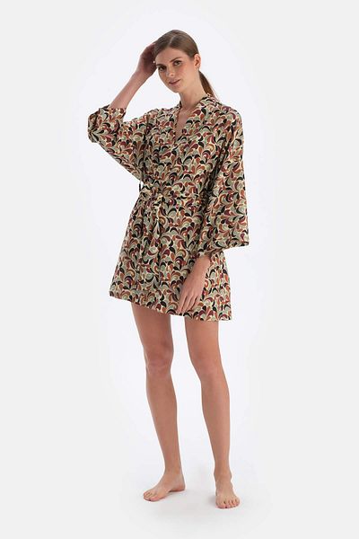 Dagi Brauner kurzer Kimono