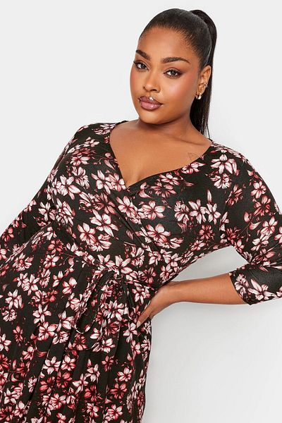Stil Diva Plus Size V-neck Patterned Belted Short Sleeve Wrap Dress302638