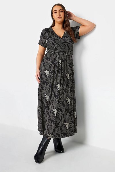 Stil Diva Plus Size V-neck Patterned Belted Short Sleeve Wrap Dress302694
