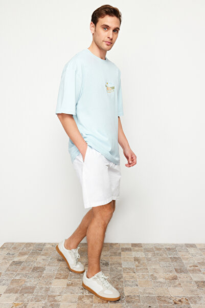 Trendyol Collection Bílé bavlněné šněrovací šortky volného střihu TMNSS23SR00056