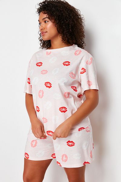 Trendyol Curve Multicolored Patterned Knitted Pajamas Set TBBSS24AI00040