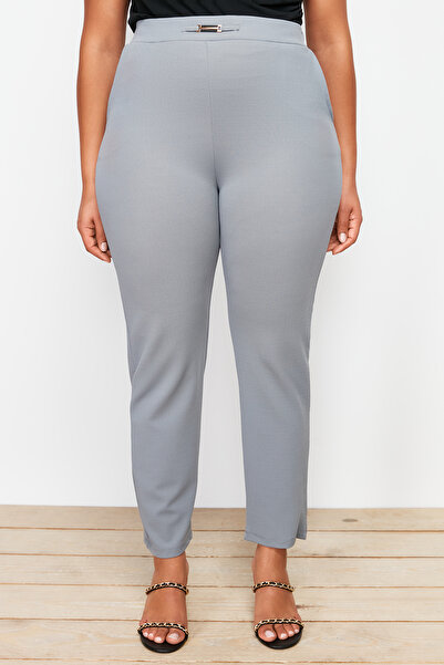 Trendyol Curve Pantaloni tricotati cu detalii pentru accesorii țigarete gri TBBSS24AR00023