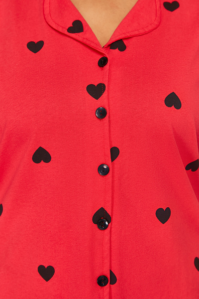 Trendyol Curve Piros szív mintás inggallér kötött pizsama szett TBBSS24AI00026