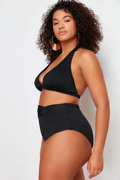 Trendyol Curve Schwarze Bikinihose mit hoher Taille TBSSS24CR00006