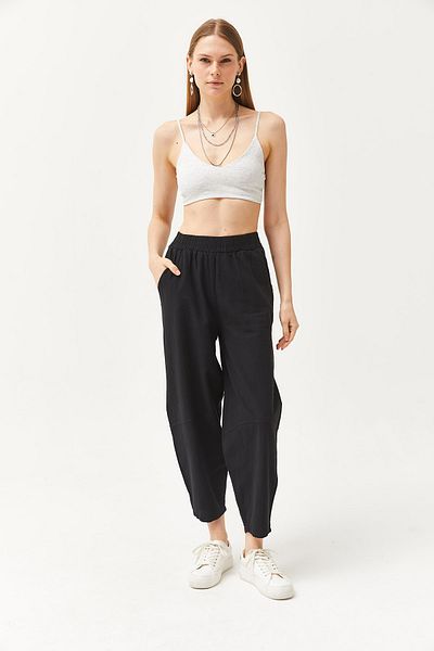 Olalook Women's Black Elastic Waist Pocket Baggy Cut Gabardine Trousers PNT-19000267