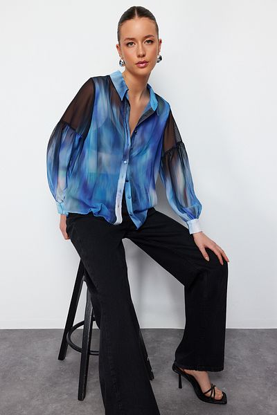 Trendyol Collection Cămașă albastră din șifon cu model cu mâneci cu balon - oversize, cu potrivire largă TWOSS24GO00003