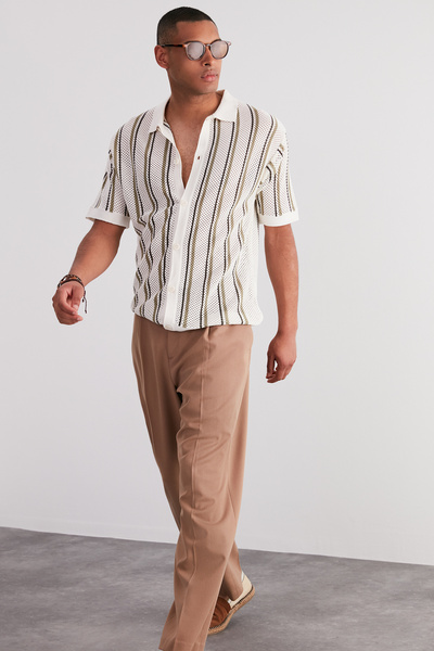 Trendyol Collection Ажурний трикотажний кардиган з гомлековим коміром Сорочка Regular Fit на ґудзиках Лімітована серія TMNSS24HI00000