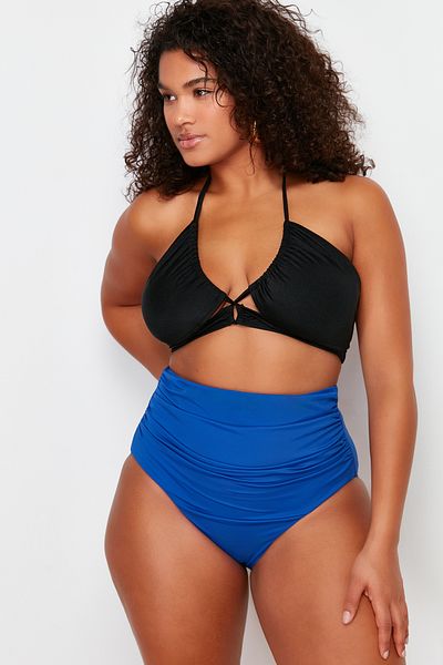 Trendyol Curve Marineblaue Bikini-Unterseite mit hoher Taille und Kordelzug in Übergröße – TBBSS23CR00001