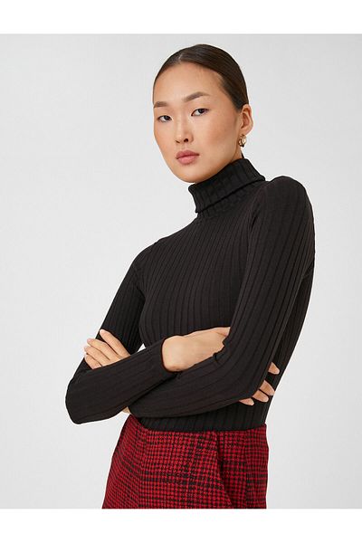 Koton Gerippter Rollkragenpullover