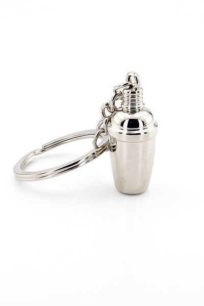 Solfera Cocktail Shaker Shaped Shiny Metal Keychain KC099