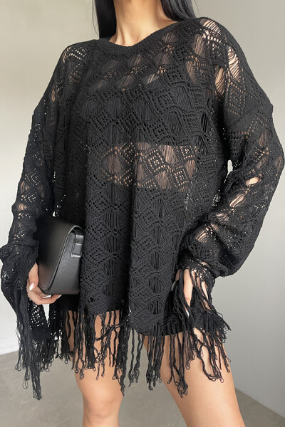 Gallogi Püskül Detaylı Siyah Triko Tunik