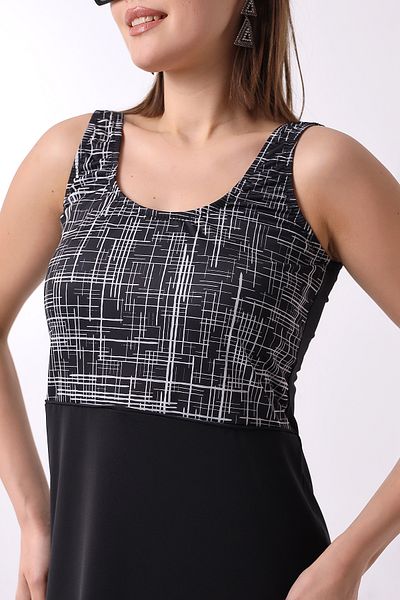 aykum Kleid mit Strumpfhose und Badeanzug mit Zwischenpaspelierung