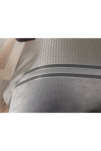 Doqu Home Mathilda Bedspread Double - Silver