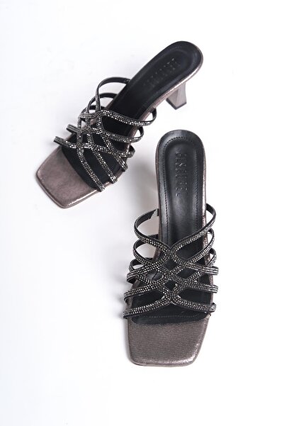 bescobel Women's Retma Platinum Stone Detailed 8 cm Heel Slippers 208