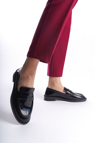 Moda Değirmeni Μαύρα λουστρίνια γυναικεία casual παπούτσια BG1095-112-0005