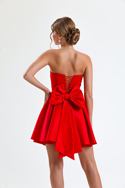 Tangül&Ali'S Moda Evi Kırmızı Straplez Mini Elbise Fiyonklu