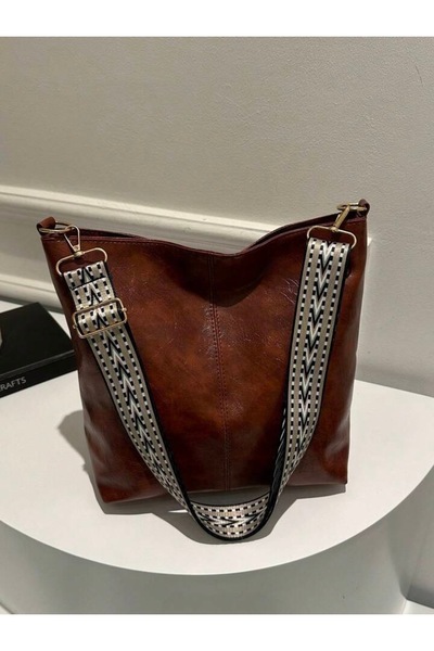 Katusa Women's Dark Tan Zippered Stripe Patterned Shoulder Bag