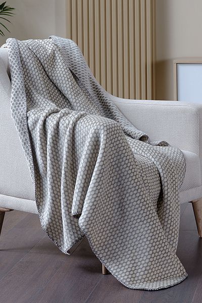 Doqu Home Gray Sapphire Tv Blanket