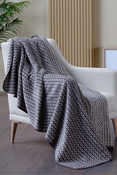 Doqu Home Anthracite Braid Tv Blanket