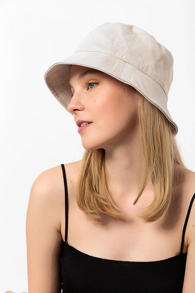 Saria Moda Women's Beige Bucket Hat