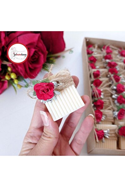 Gelincimherşey 30’lu Çiçek ve Pıtırcık Süslemeli Kokulu Hediyelik Sabun