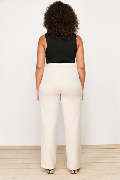 Trendyol Curve Παντελόνι με πλισέ ίσιο κόψιμο - TBBSS24AR00021