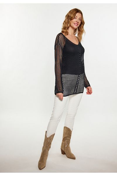 USHA Pullover