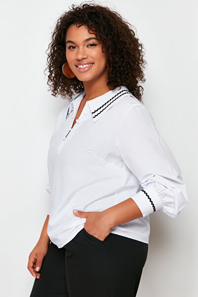 Trendyol Curve White Collar Detailed Woven Blouse TBBSS24AF00074
