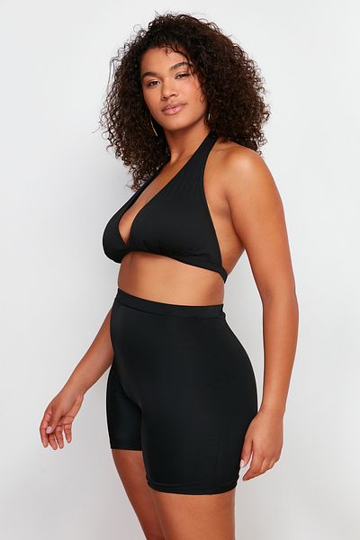 Trendyol Curve Mini-Shorts mit hoher Taille, Bikini-Unterseite – Übergröße, gestrickt TBBSS24CR00008