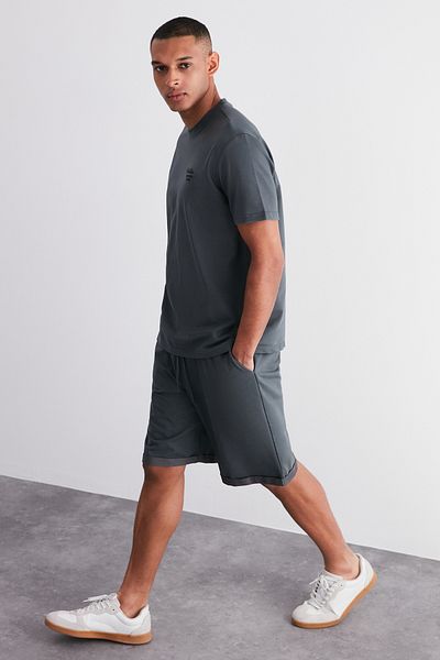 Trendyol Collection Σετ φόρμας Premium Anthracite Embroidered Oversize - TMNSS24EM00002