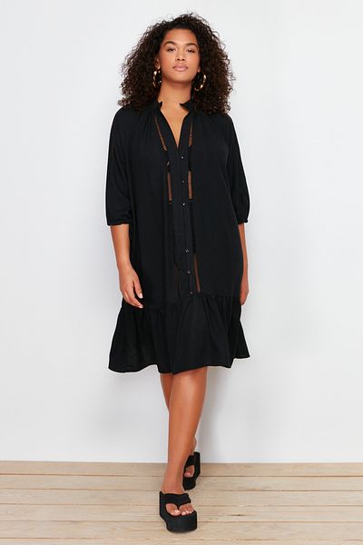 Trendyol Curve Plus Size Black V-Neck Beach Dress - Flounce Skirt with Button Detail Tbbss24Ah00100