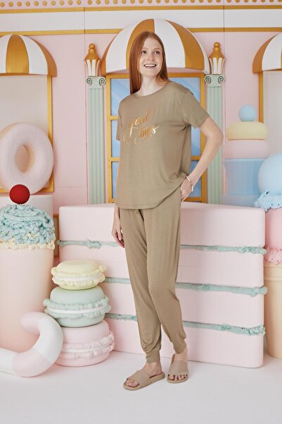 Sevim Set pijamale cu mânecă scurtă pentru damă verde ulei C3T0N551