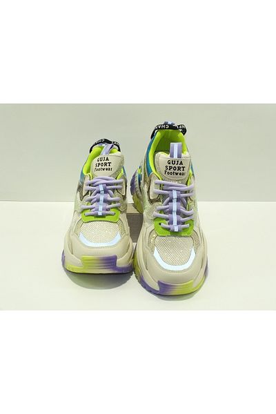 Guja Adidași strălucitori colorați (mucegaiul este mai mic cu o mărime)