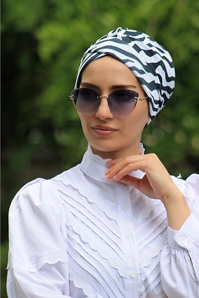 tessetür Bone diyarı Patterned Cross Bonnet Zebra Pattern