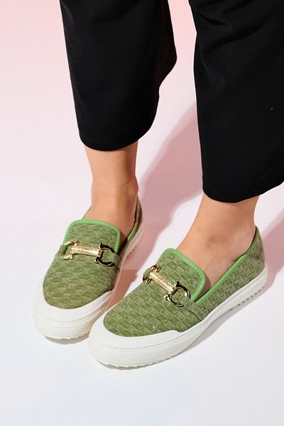 LuviShoes MARAKEŞ Grüne Loafer-Schuhe für Damen mit Denim-Schnalle