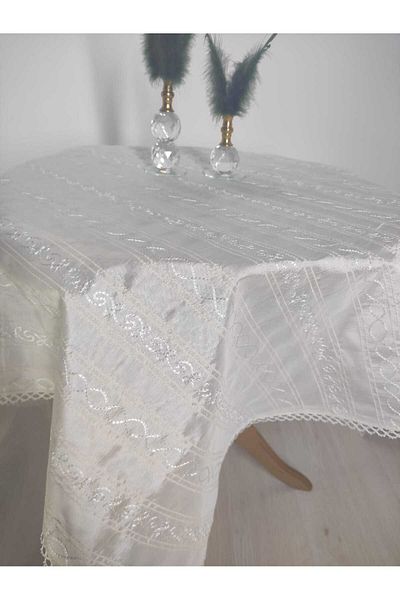 denizli hatırası Crem - Fata De Masa 90x90 Cm Dantela Brodata Matase Alb Colorat