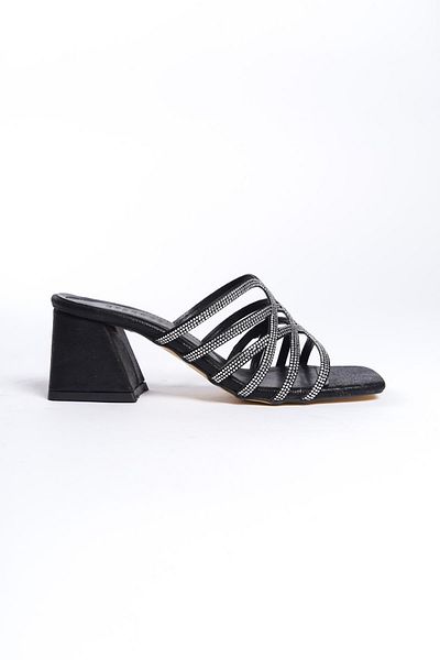 bescobel Women's Herma Black Stone Detailed 5 cm Heeled Slippers 207