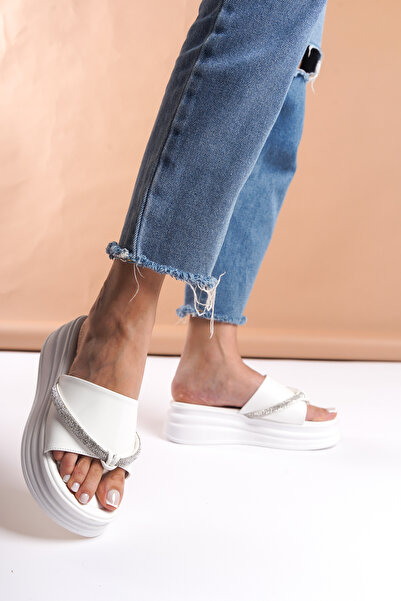 SEEM & BE Maria High-Sole Flip Flops with Shiny Stone Detail